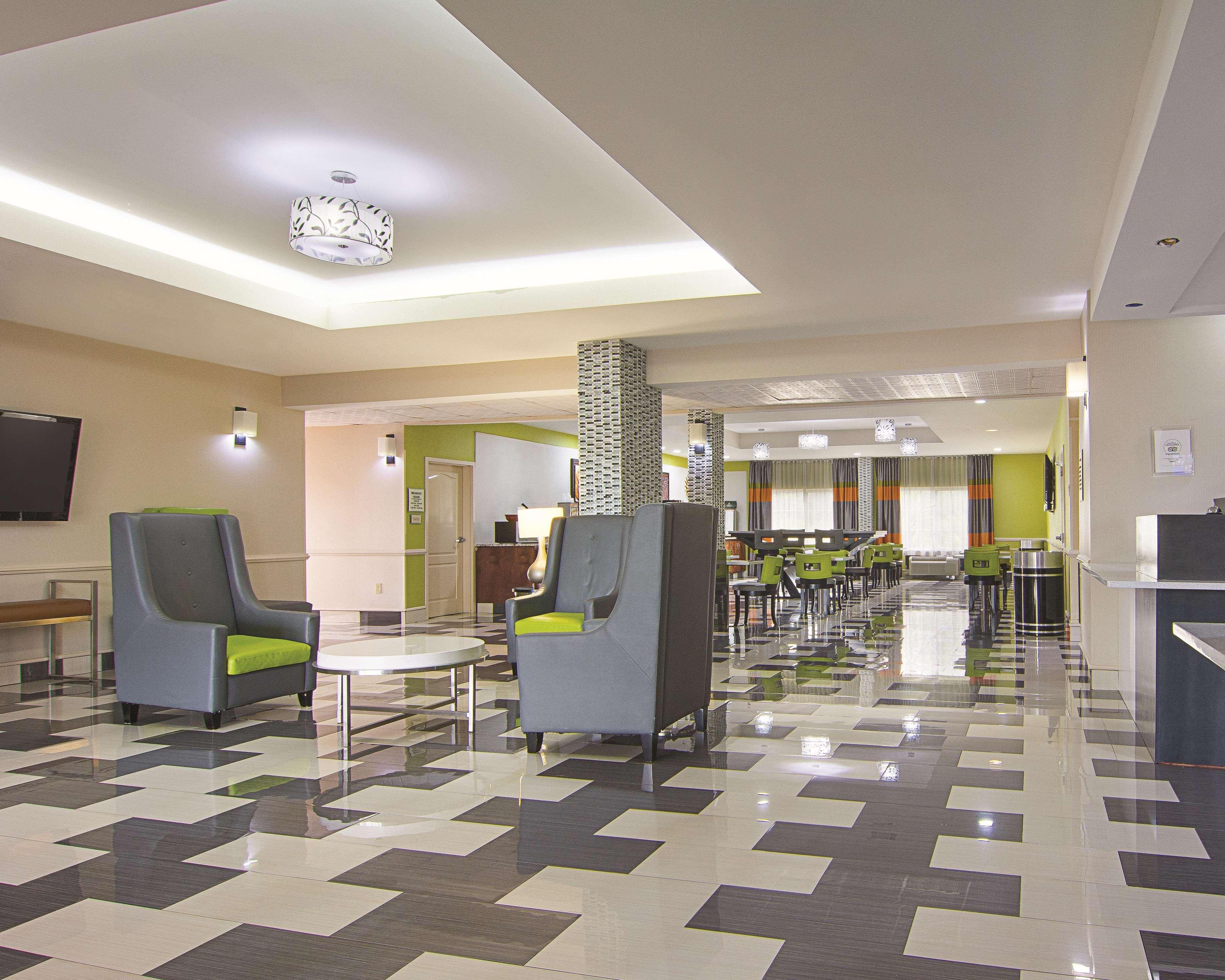 La Quinta By Wyndham Prattville Exteriör bild
