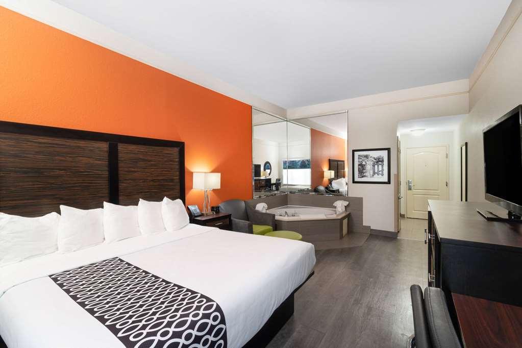 La Quinta By Wyndham Prattville Rum bild